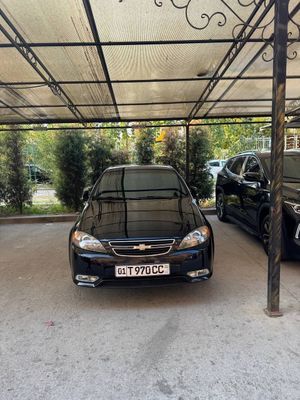Holati ideal tayor moshina xamma kereli ishi qipqoyilgan