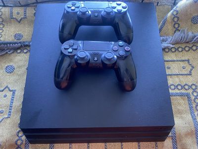 Sony playstation 4 pro 4k 1000gb