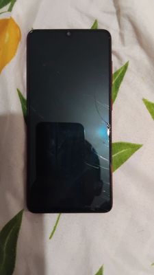Samsung a41 sotiladi kelishtrb beramz