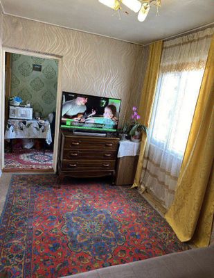 Яшнобад. 65м². 2/1/1. До метро 10-мин пешком.Z.