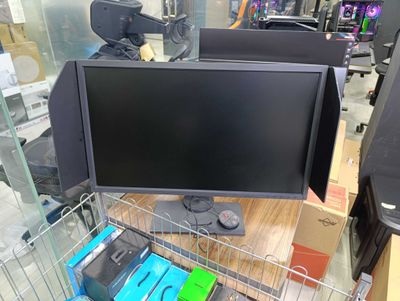 Monitor BenQ 240Hz 27" E-sports Monitor