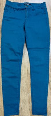 Женские Джинсы/ Massimo, продам срочно до 13 сентября