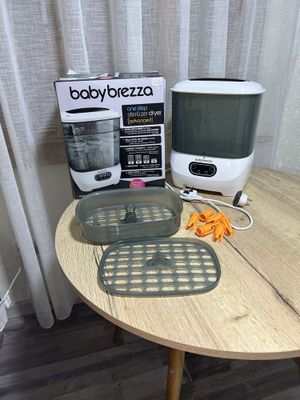 Продаю стерилизатор-сушилку от Baby Brezza