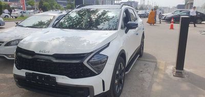 KIA Sportage продается свой автомобиль