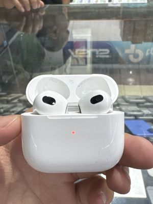 Air pods 3 holati yahshi