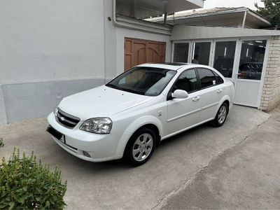 Lacetti 1.6 Avtomat 2013