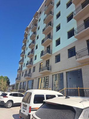 Куп каватли домнинг 1чи кавати ижарага берилади