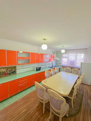 Самарканд дарвоза рупараси квартира берилади