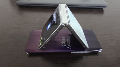 Продаётся Z Flip 5
