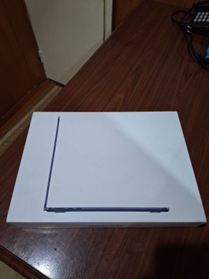 Новый! MacBook Air M4 24/512GB Midnight за 1299 у.е!