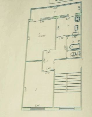 Срочно продам 2х комнатная квартира на районе 5/3. 4-этаже.