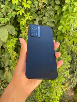 Oppo A77s sotiladi 128/8+8Gb