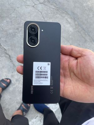 Telefon sotiladi karobka dakiment pulini kelishamz
