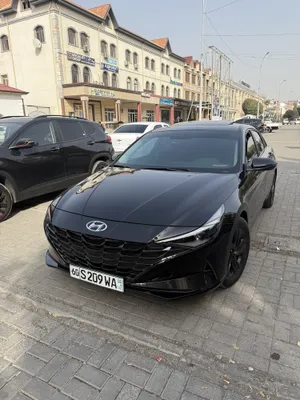 Hyundai Elantra 1.6 сотилади