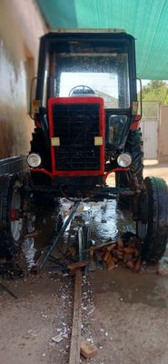 MTZ 80 holati yangi