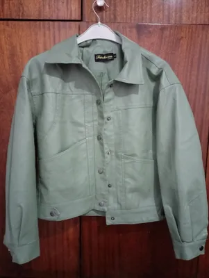 kostyum M 50min , balonka L 60min