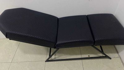 кушетка для салона красоты