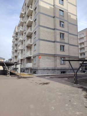Qo'yliq metro navastiroyka kompus yaqinida ijaraga kuvartera 1/1/7 ida