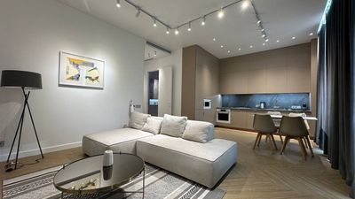 Срочно сдаётся 2х комнатная квартира в ЖК Akay City