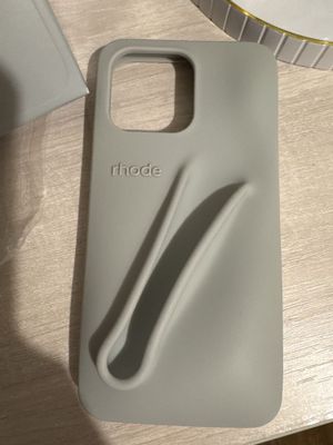 Чехол для iPhone 15 Pro max rhode