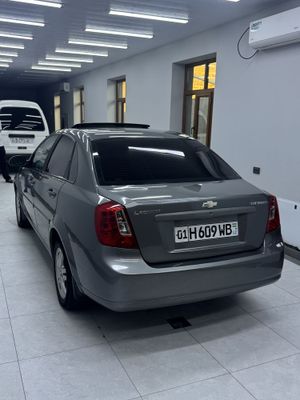 Laceti yaxwi sastiyana