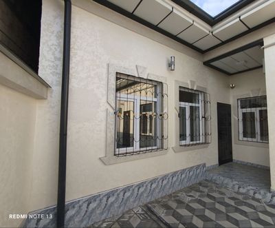 Продам удобный коттедж. Янги хайот. 3 комнаты
