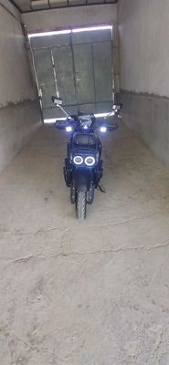 Sroʻchni sotiladi skuter Tank 150 kub