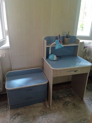 Парта с тумбой ученическая