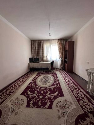 Yangi hayot tumani Xushnud MFY da kvartira sotiladi 3/5/7 Narxi 65000