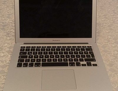 Macbook Air A 1466 EMC2925