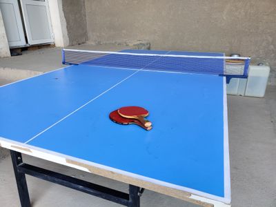 Tennis stoli sotiladi