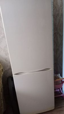 продается Холодильник атлант