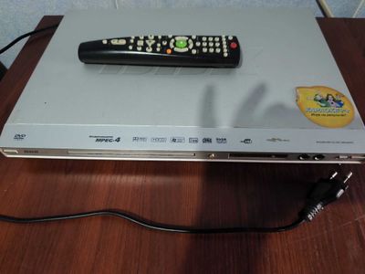 Продам DVD плеер BBK с пультом в рабочем состоянии