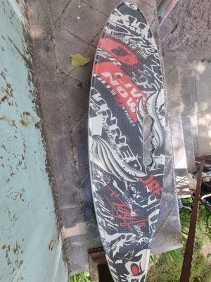 Skeyt board sotiladi