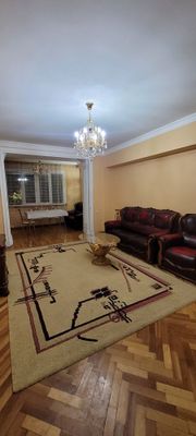 Сдаётся своя 2 комнатная квартира. Метро Космонавтов.