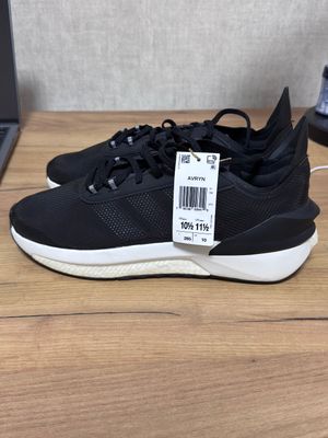 Кроссовки Adidas Avryn 10.5 US