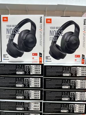 Беспроводные наушники JBL TUNE 770 Nc