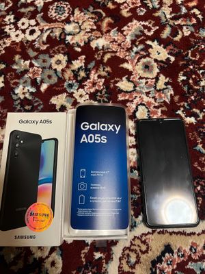 Samsung A05s (коробка имеется), в отличном состоянии