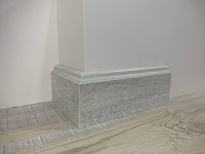 Alyumin Plintus va profil, MDF, dyuropolimer, Plastik, Алюмин