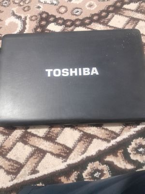 Toshiba noutbuk sotiladi