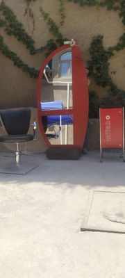 Salon jihozlari sotiladi