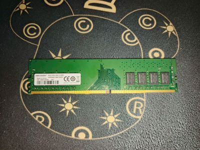 ОЗУ DDR4 8GB — 2666MHz — отличное состояние!