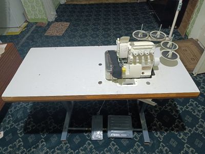 Tikuv mashinasi Pegasus Overlock M752