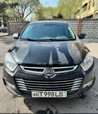 JAC S5 сотилади аукцион оркали арзон нархларда