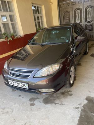Chevrolet Gentra 2016 yil
