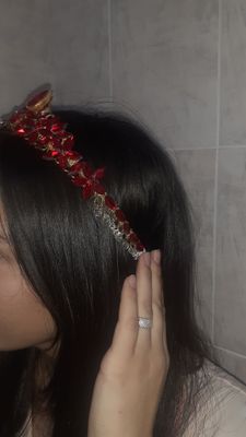 Kelinlar uchun diademalar
