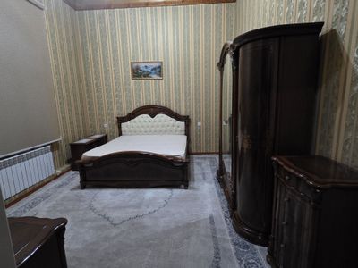 Спальный гарнитур сотилади срочно