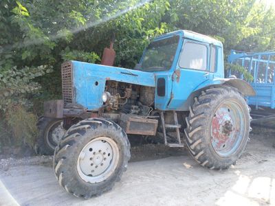 MTZ 82 sotiladi .