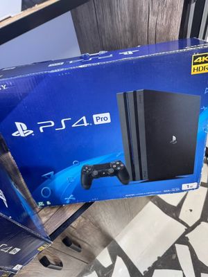 Срочно! Playstation 4 pro holati ideal