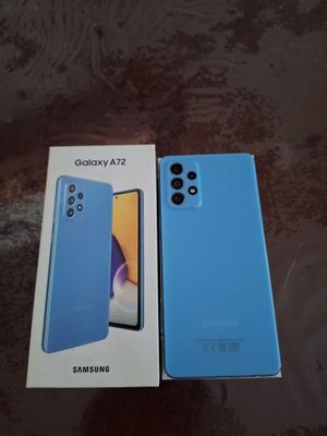 Продаю Samsung Galaxy A72 128GB в отличном состоянии